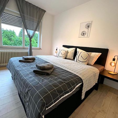One Bed And One Sofa Bed, Self Check In, Invoice Leilighet Mönchengladbach Eksteriør bilde